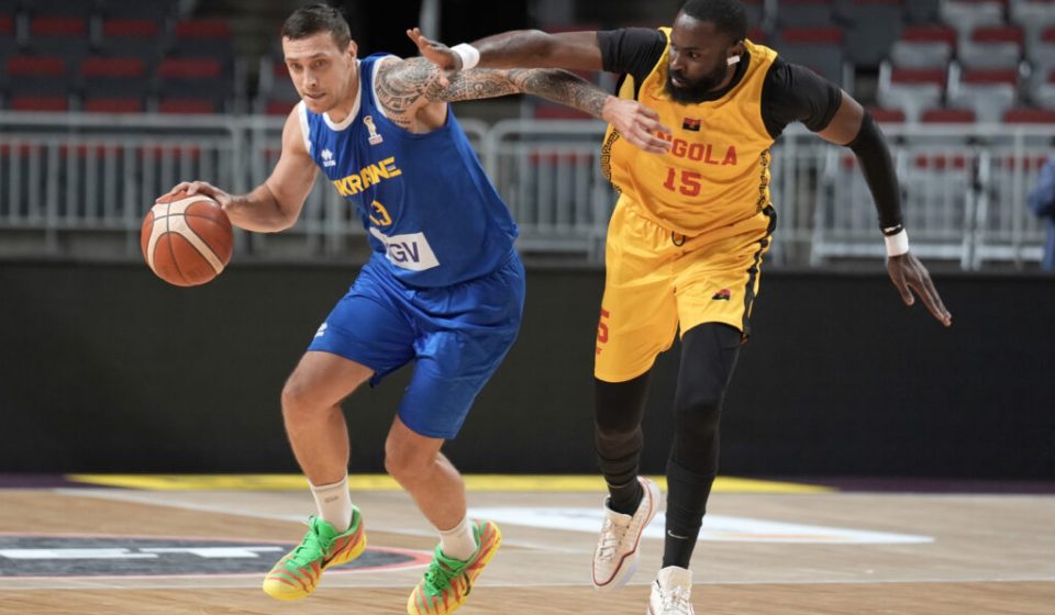 The Ukrainian national team failed to hold onto their lead in the match against Angola: game highlights.