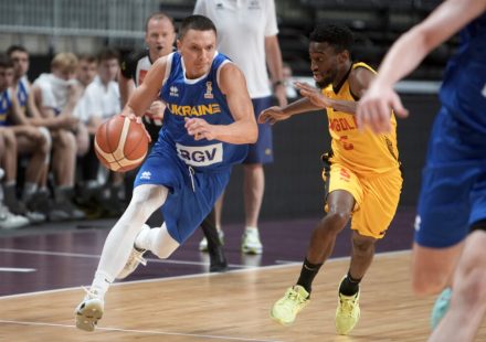 The Ukrainian national team lost to Angola in a friendly match.