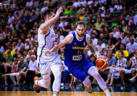 The forward of the Ukrainian national team will continue his career in the Lithuanian championship.
