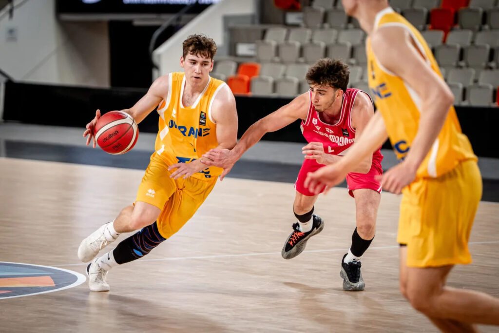 The Ukraine U-20 men's team made a successful start at the European Championship.