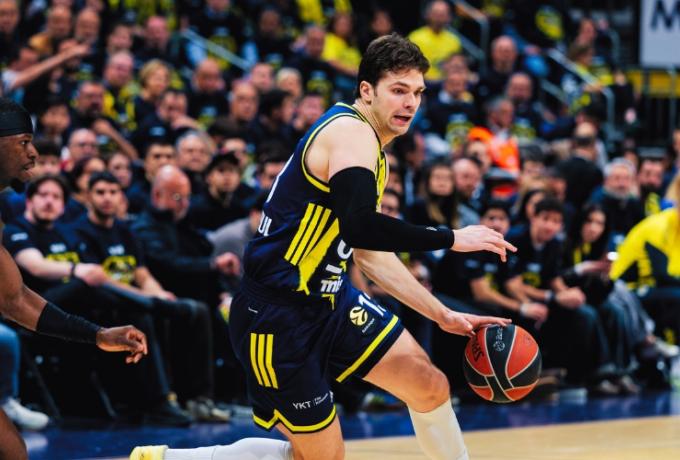 Dallas will pay the buyout for the Turkish national team player