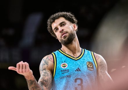 EuroLeague newcomer strengthens roster with a star Fenerbahçe player