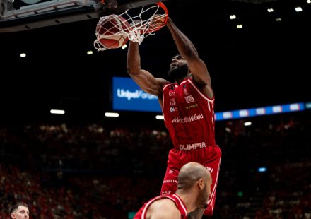EuroLeague top center terminated his contract with the club and transferred to Barcelona