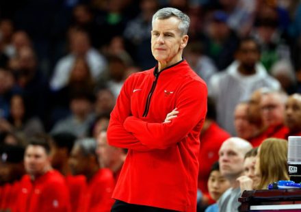Former coach of Oklahoma and Chicago will be an assistant coach for San Antonio