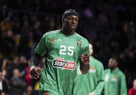 Olympiacos and Panathinaikos will start the new season with point deductions.