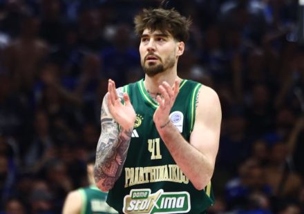 Panathinaikos retains renowned Spanish big man for the long term