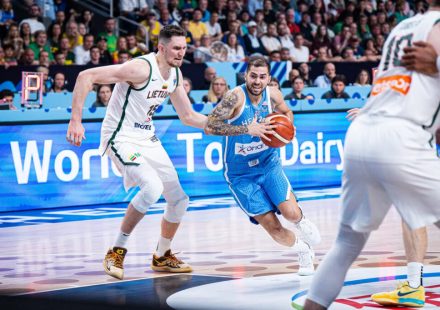 Panathinaikos will sell a player to a direct competitor for 1.2 million euros