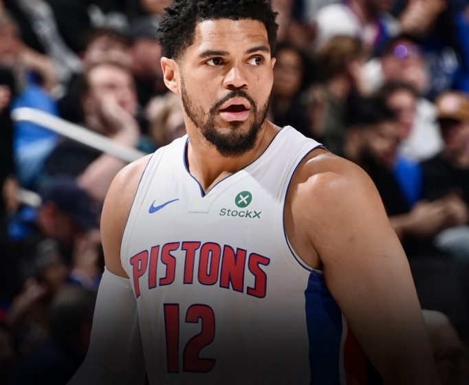 San Antonio strengthened their roster by signing a renowned NBA veteran to a $31 million contract.