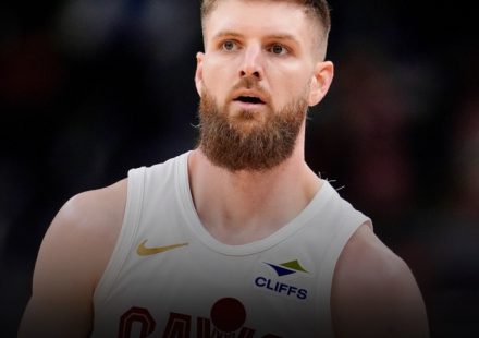 Undrafted NBA player signs $39 million contract with top club