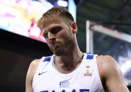 The Greek national team lost another player to injury ahead of the match against Ukraine.