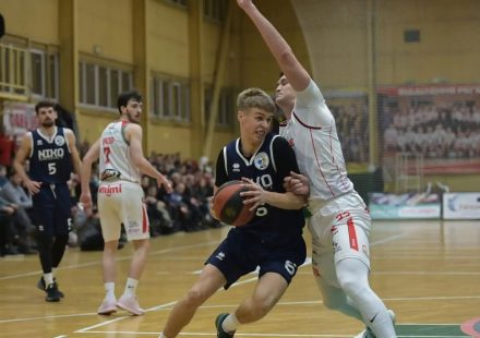 Maksym Hryshchuk will continue his career in the NCAA after a successful U-20 EuroBasket.