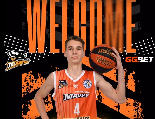 Maksym Fesun has extended his contract with Cherkasy Mavpy.