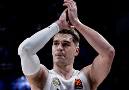 Another problematic issue has been found in Mario Hezonja's contract with the NBA club.
