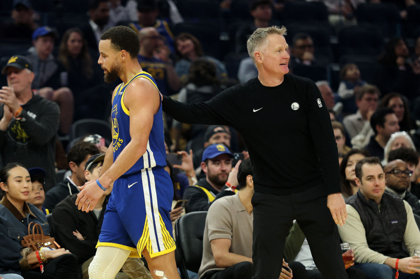 Golden State is ready to sacrifice the next NBA season and considers it a "transition" year.