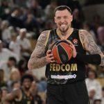 Star rookie of Maccabi included a clause about dog walking in his contract