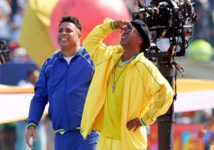 Ronaldinho could save Monaco from relegation in the French Championship.