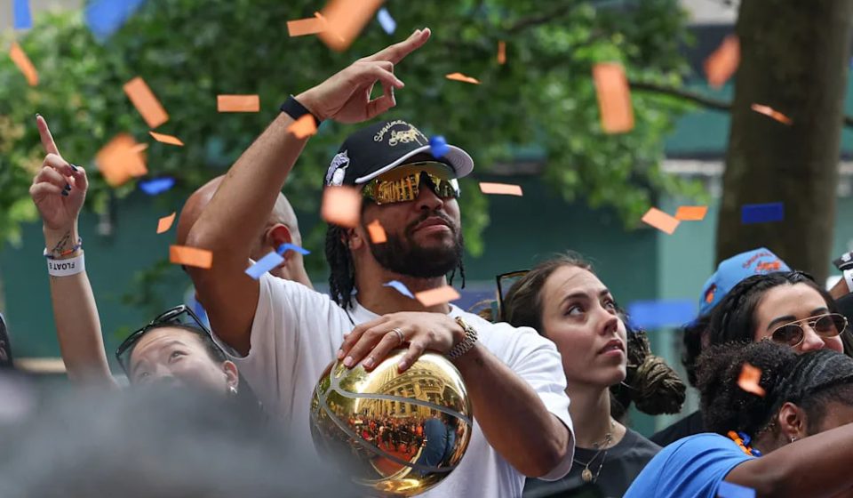 The lowest ticket price for LeBron's debut game with Philadelphia in the NBA has been determined.