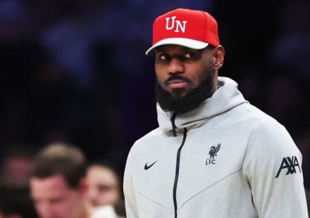NBA 2K27 has lowered LeBron James' rating. For the first time in 21 years, he is not in the league's top 10.