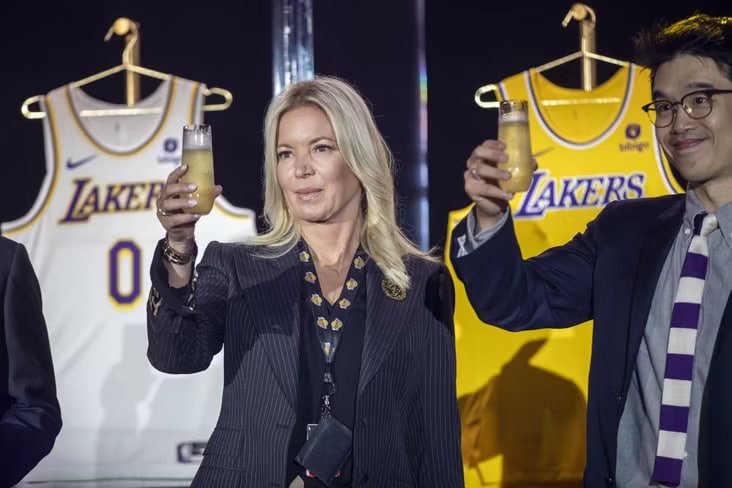 The Buss family sold 17.8% of their remaining Lakers shares to the team's new owners.