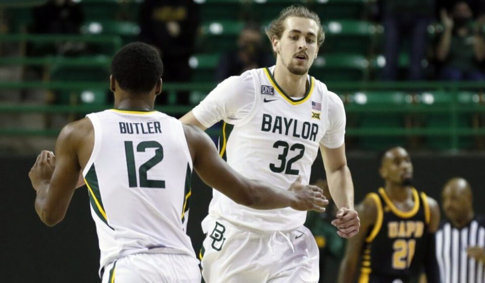 Khmelnytskyi signs NCAA champion from Baylor