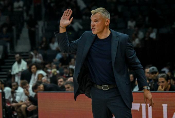 Bartzokas and Jasikevičius shared their thoughts on the EuroLeague Super Cup match.