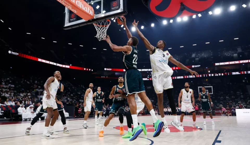 Five storylines from the first round of the EuroLeague: the king's return, James' debut with Efes, and an instant revenge.