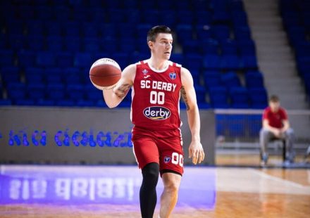Public opinion forced the Ukrainian national team forward's club to reject a basketball player who had played in Russia.