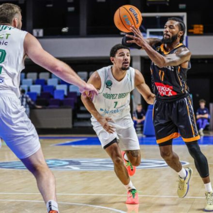 Champions League Qualifiers: Promitheas' crazy buzzer-beater, Bagatskis' Benfica suffers defeat
