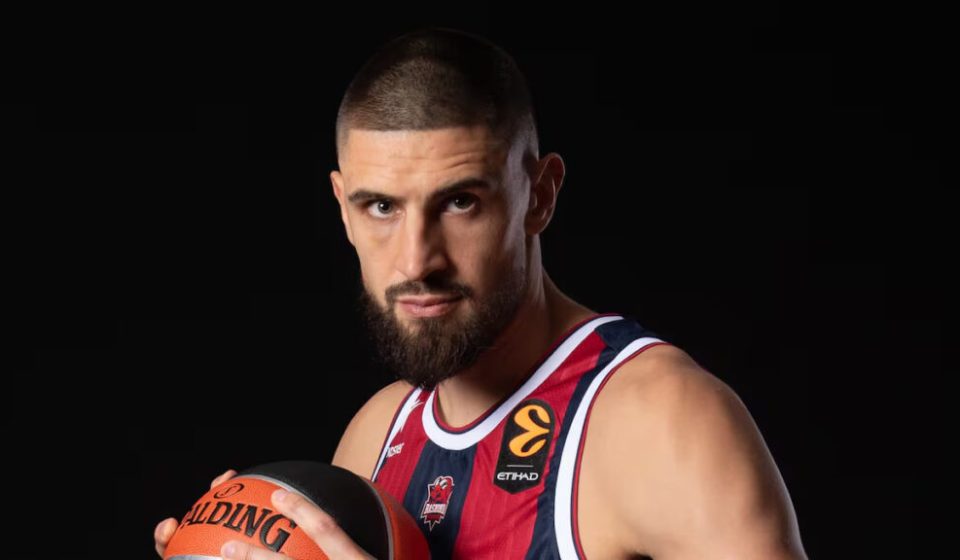 Baskonia is considering the option of releasing Oleksiy Lien.